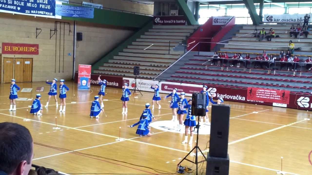 Mazoretkinje grada Vukovara-Karlovac,2013.
