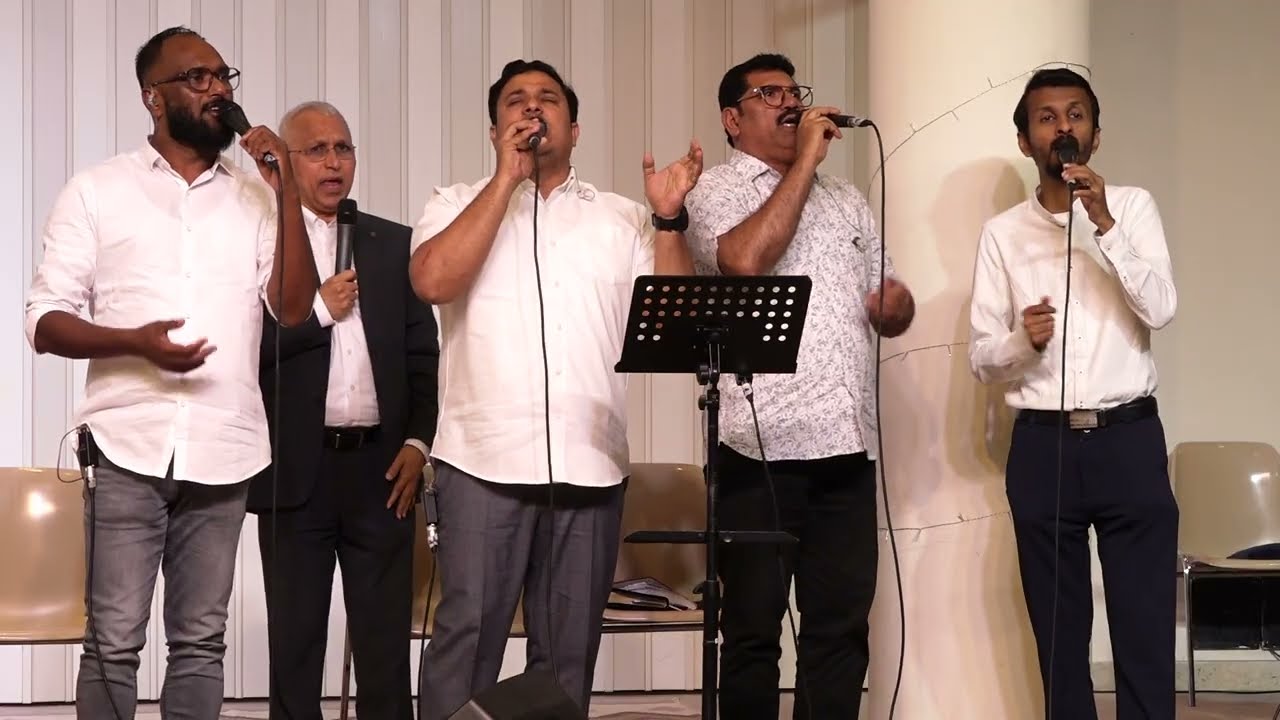 ദൈവം ചെയ്ത നന്മകൾക്കെല്ലാം നന്ദി പറഞ്ഞിടുവാൻ * Daivam Cheytha Nanmakalkkellam * Lyrics Malayalam