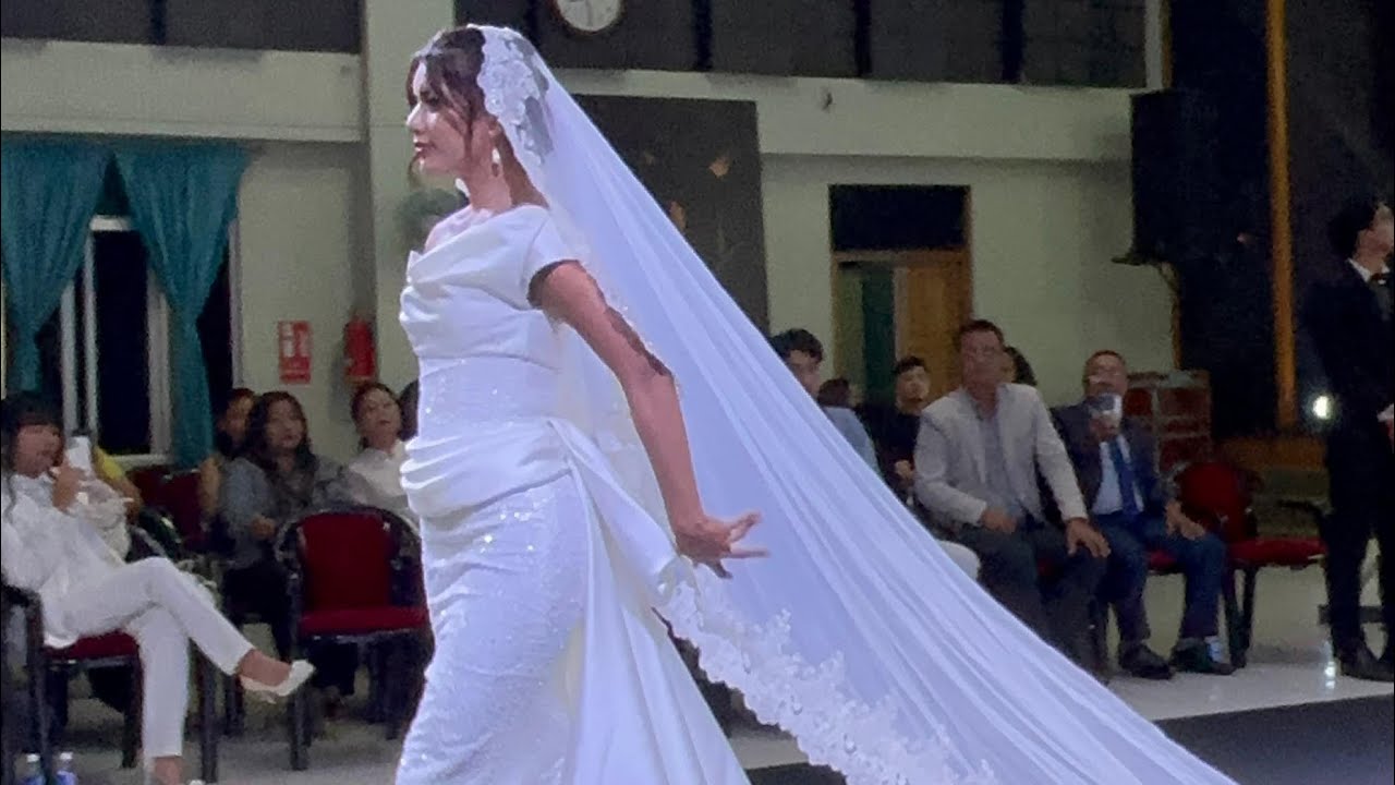 Bangalore ațang Aizawl: Fashion Show Direct pap