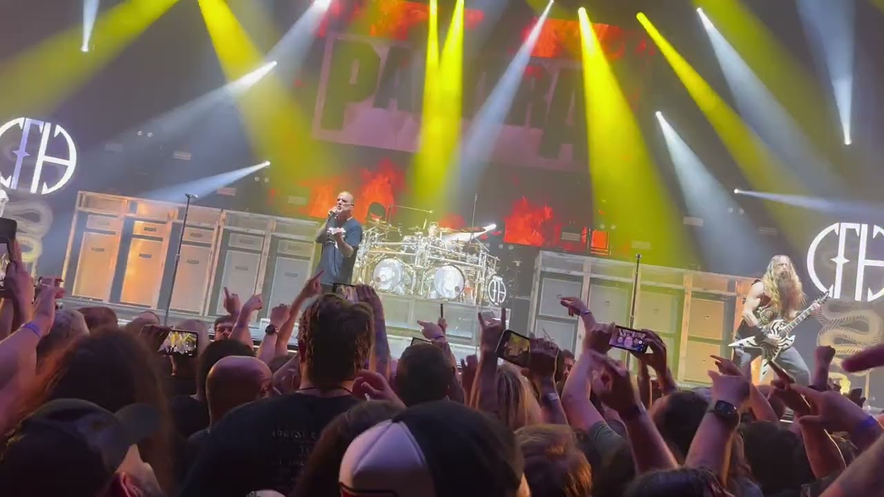 Pantera - Walk (KIA Forum -27 aug)