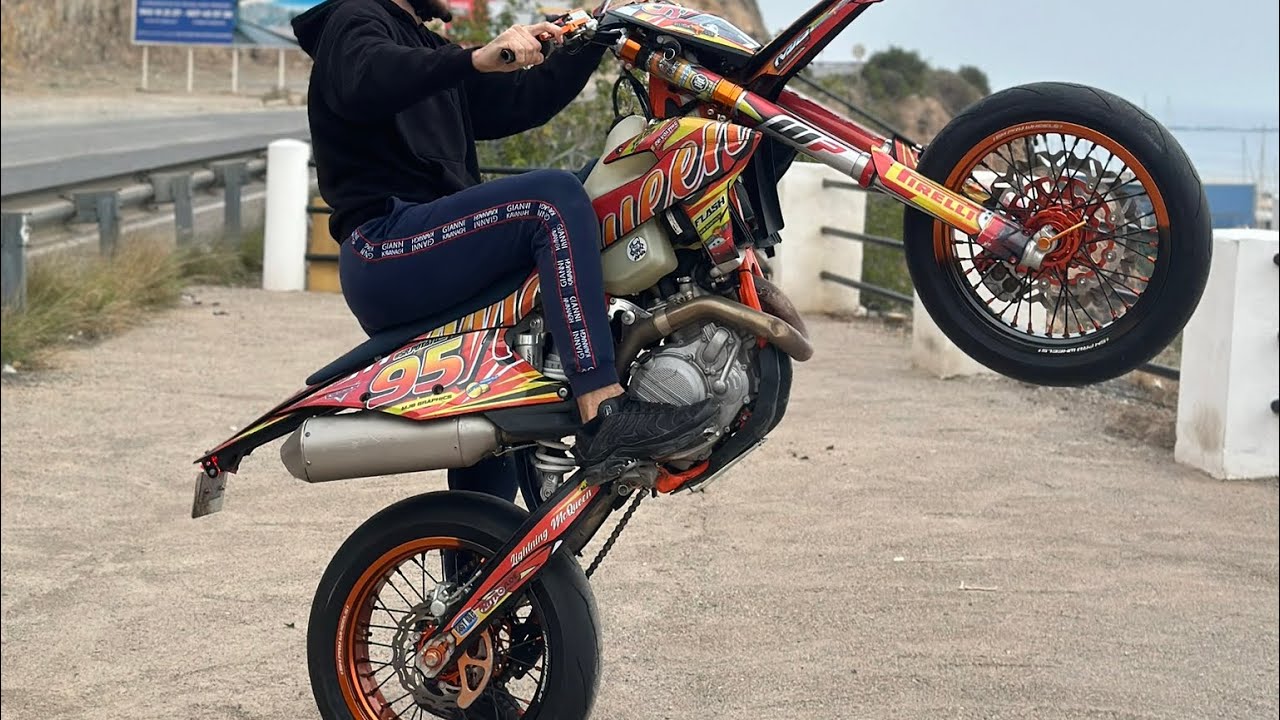 Almeria,motos,averias y policia.¿que puede salir mal?😂😂😂