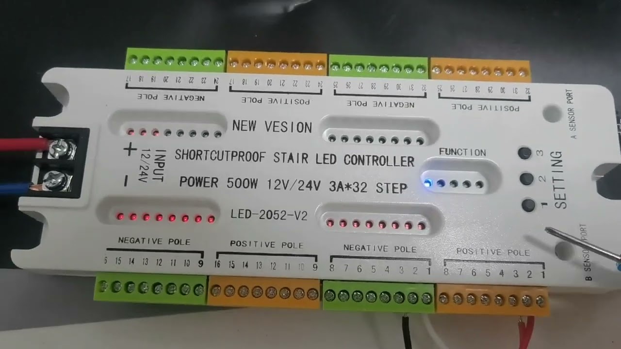 Smart staircase led controller led-2052-v2 3A 32step#stairlighting #staircontrol#smartledcontrol
