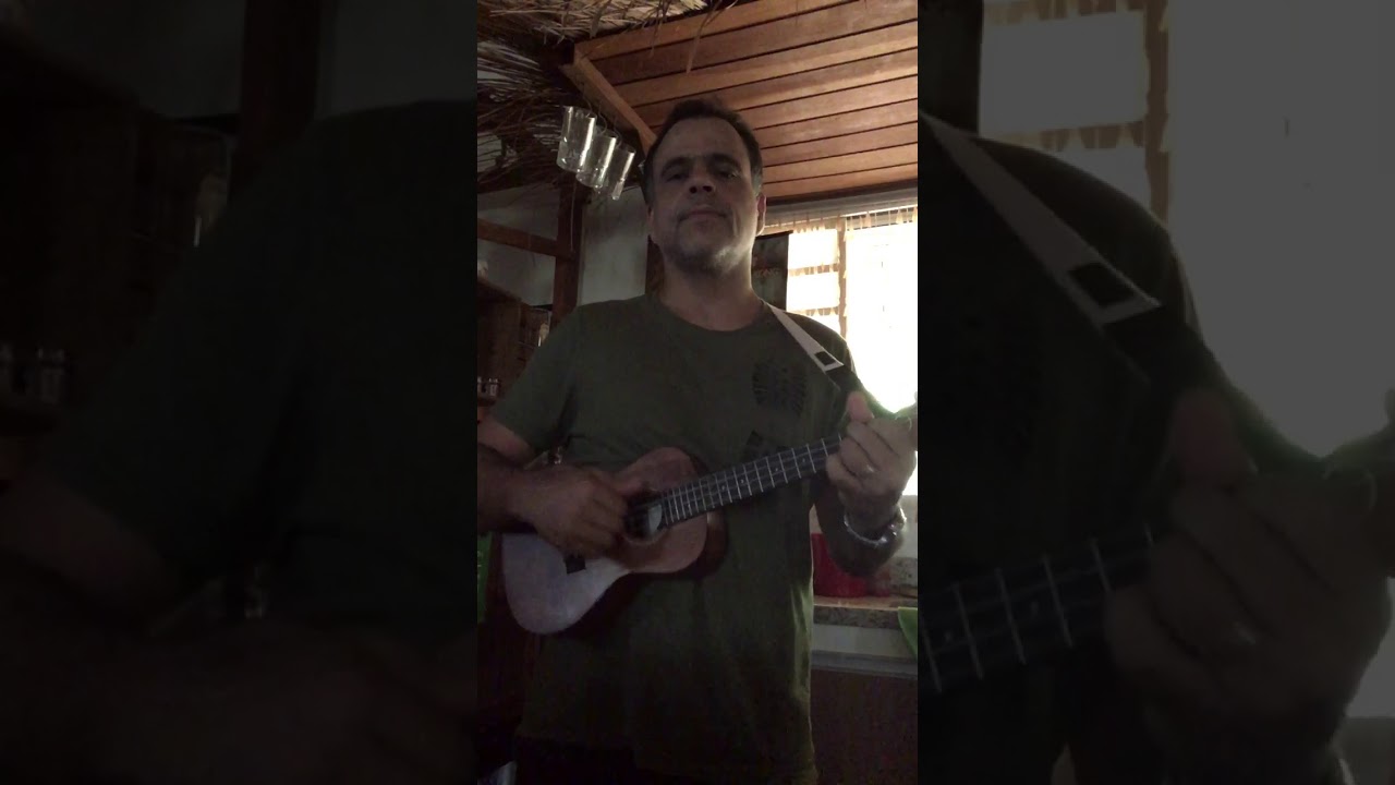 Ukulele. Jobim’s SÓ TINHA DE SER COM VOCÊ on my uke. Luís Ramos