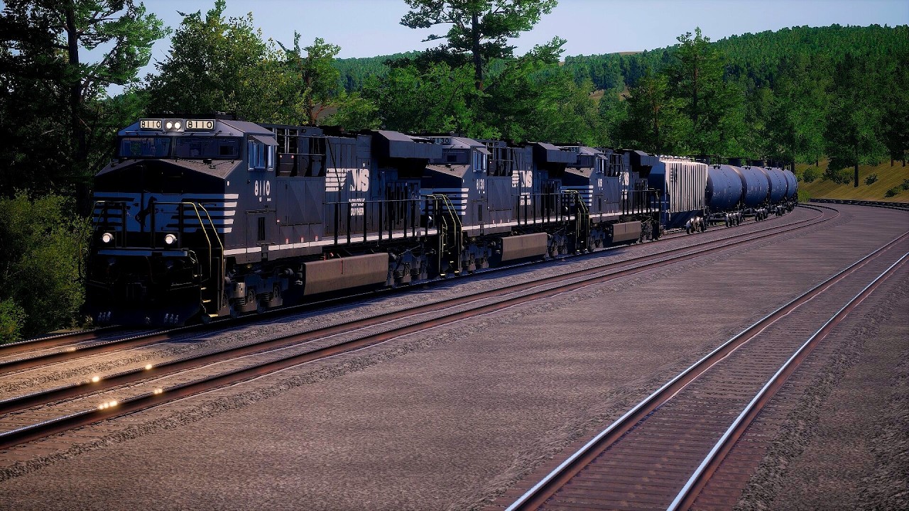 Fully Loaded ethanol unit train around horshoe curve, norfolk southern ES44AC