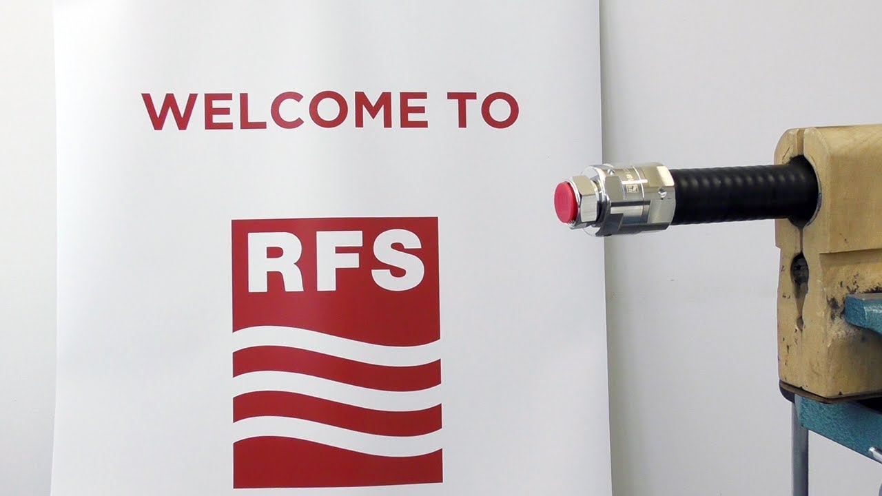 How to install a standard connector – C02 series on a CELLFLEX® Cable 1 1/4” (LCFS114)
