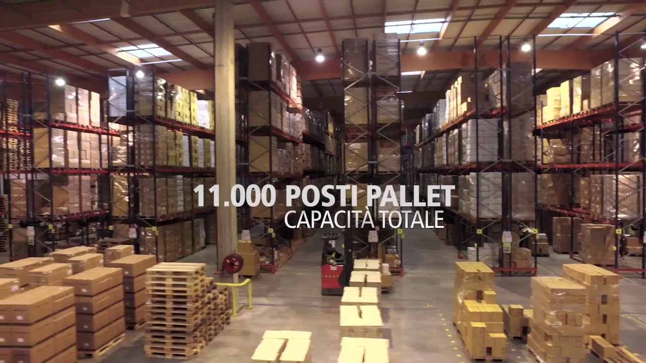 Pallet Shuttle Mecalux per lo stoccaggio intensivo di articoli sanitari