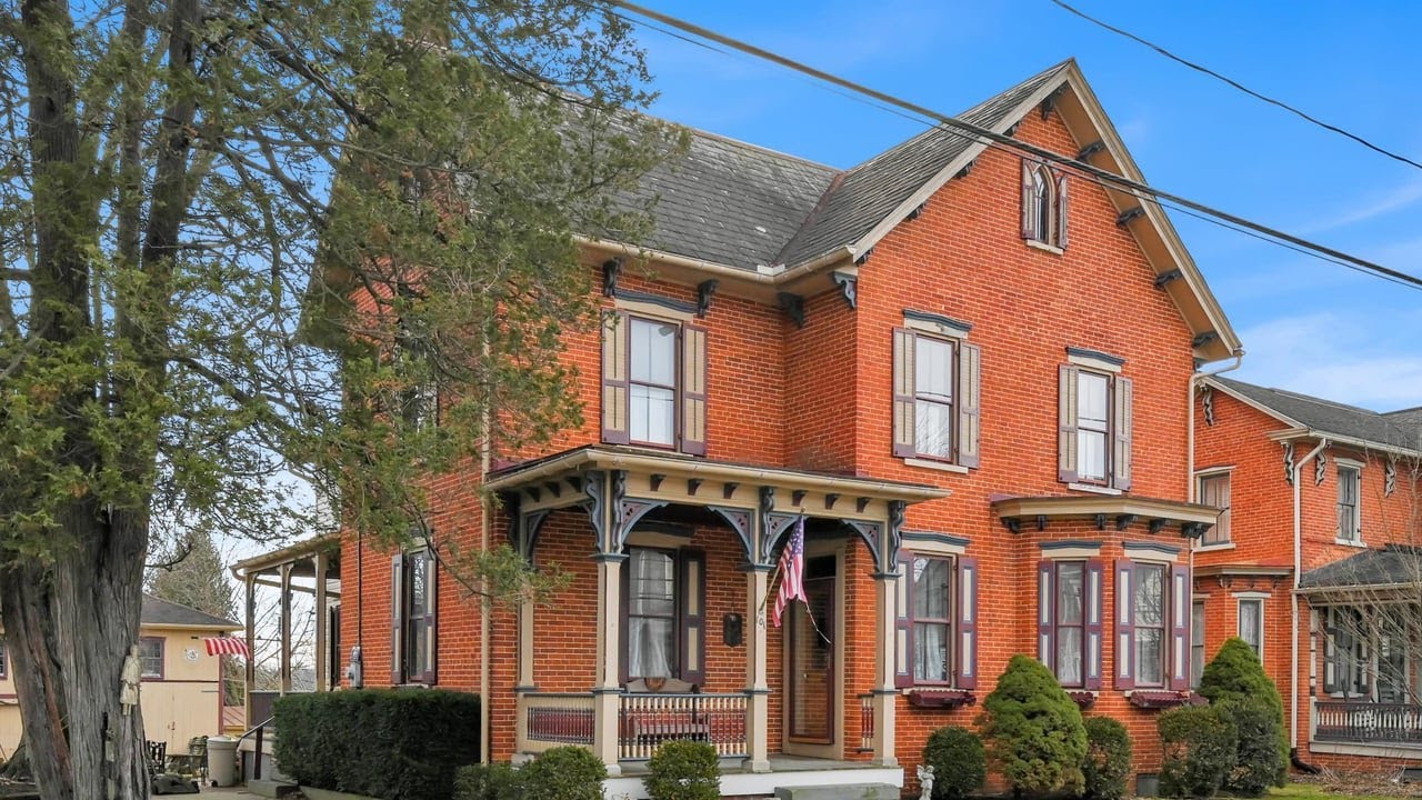 101 Miller St, Strasburg, PA