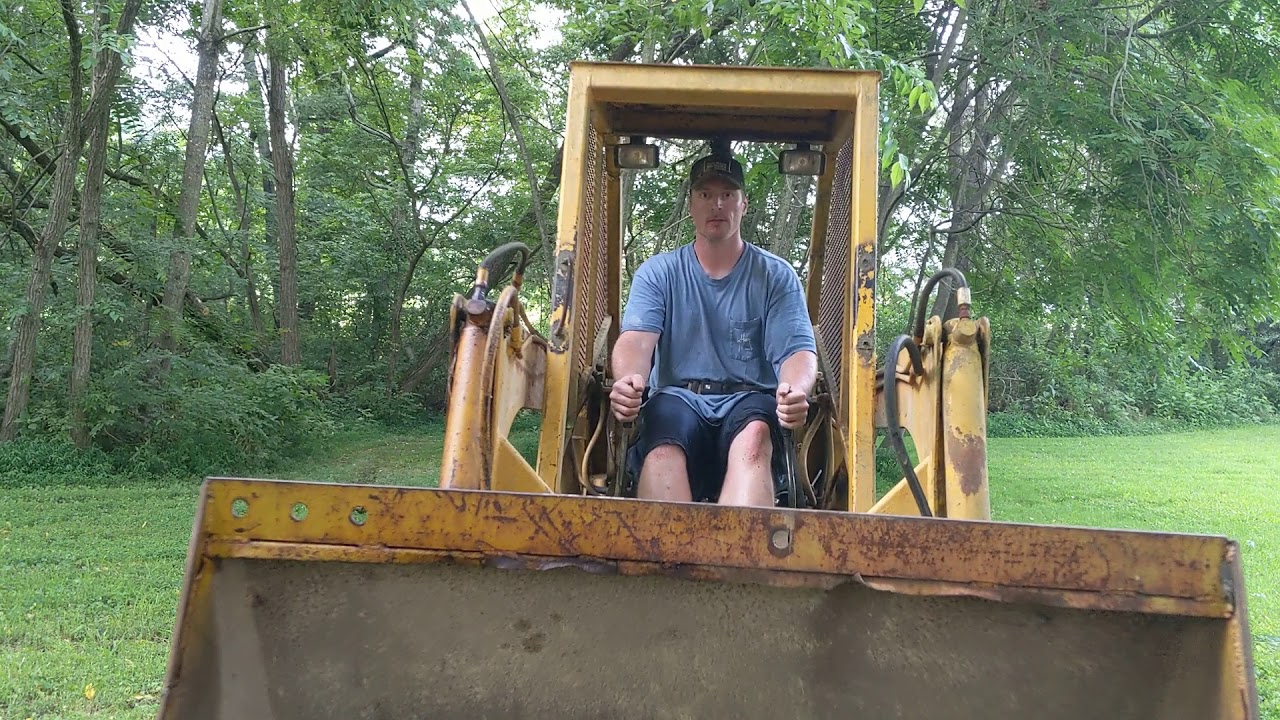 3200 A - International Skid Loader Tractor