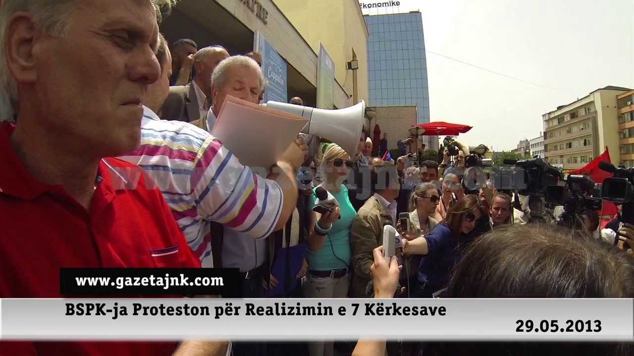 GazetaJNK: BSPK-ja Proteston p&euml;r Realizimin e 7 K&euml;rkesave 29.05.2013