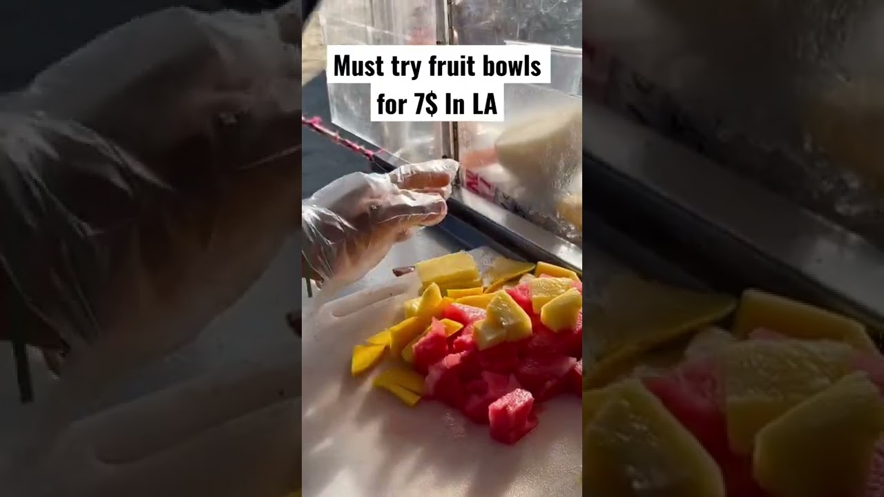 7$ FRUITS BOWL IN LA #LA #losangeles #shorts #california #malibu #fruits #love #skills ##pineapple