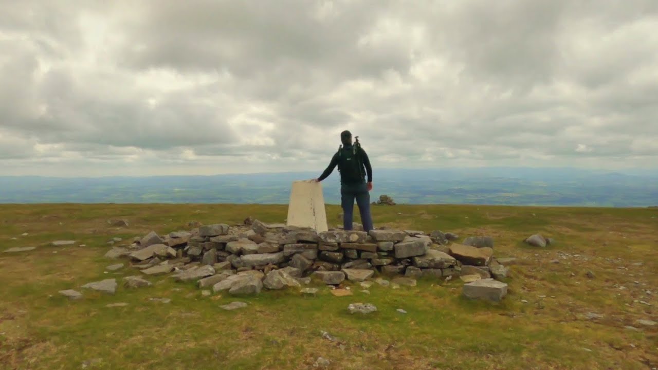 The North Pennines - Conquering Cross Fell
