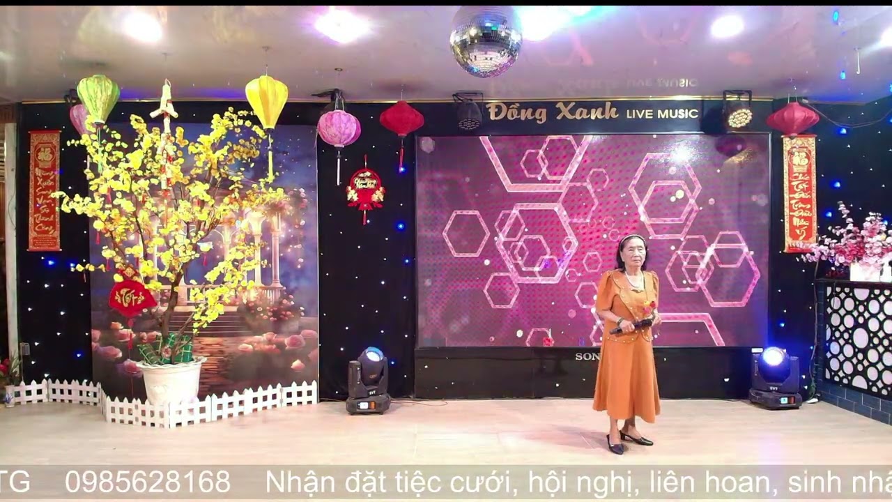 2 Kỷ Niệm 1 Chuyến Đi - Thúy Hoa 