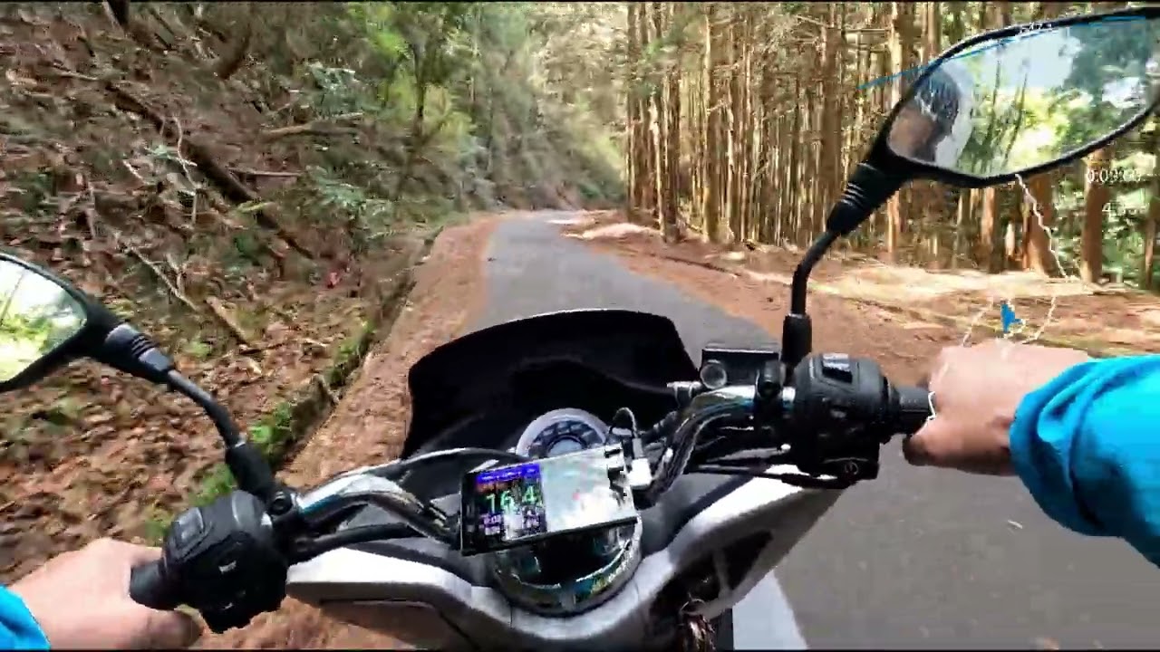 PCXで和泉葛城山_１_牛滝ルート