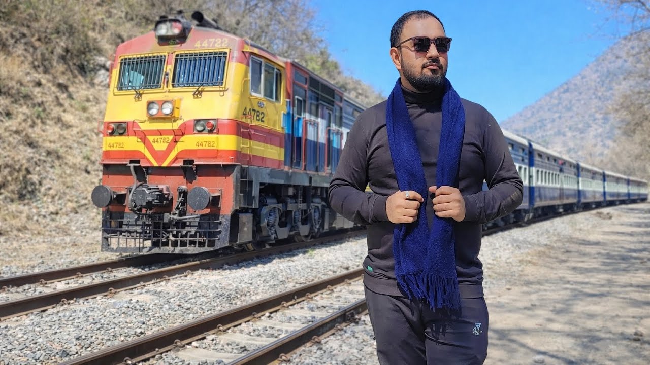 21 Ghante non-stop Train Journey  | Ghar pe wapas aa gaye | itsJaySoni Vlogs 