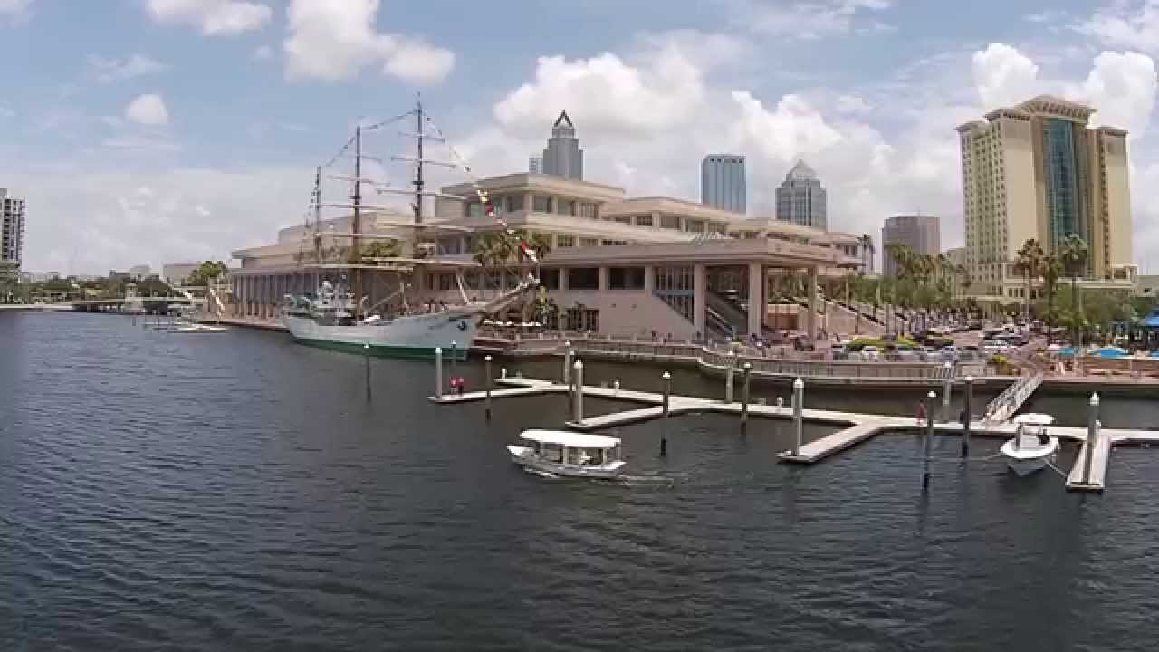 Colombian tall ship 'Gloria' | DJI Phantom 2 Vision PLUS (P2V+)