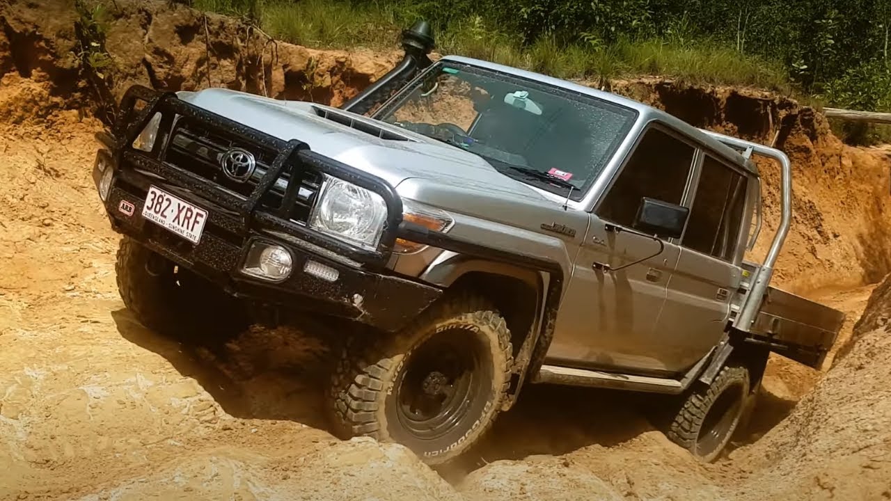 Toyota Landcruiser 79 series dualcab & 80 series 4x4 offroad challenge (Part 2)