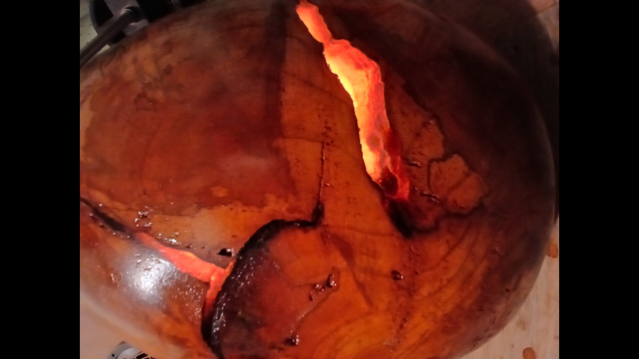 Заполнение пустот эпоксидной смолой