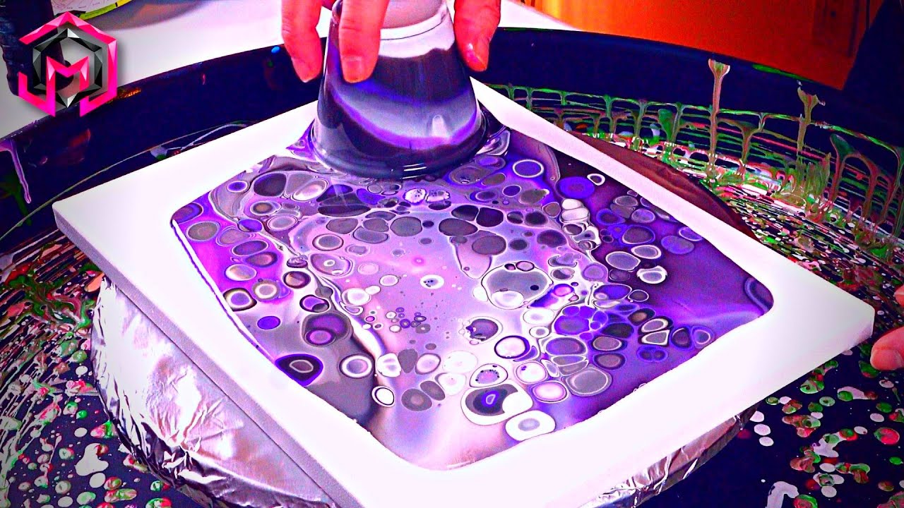 BEAUTY OF ONE COLOR - Acrylic Pouring and Fluid Art Techniques for Therapy at Home