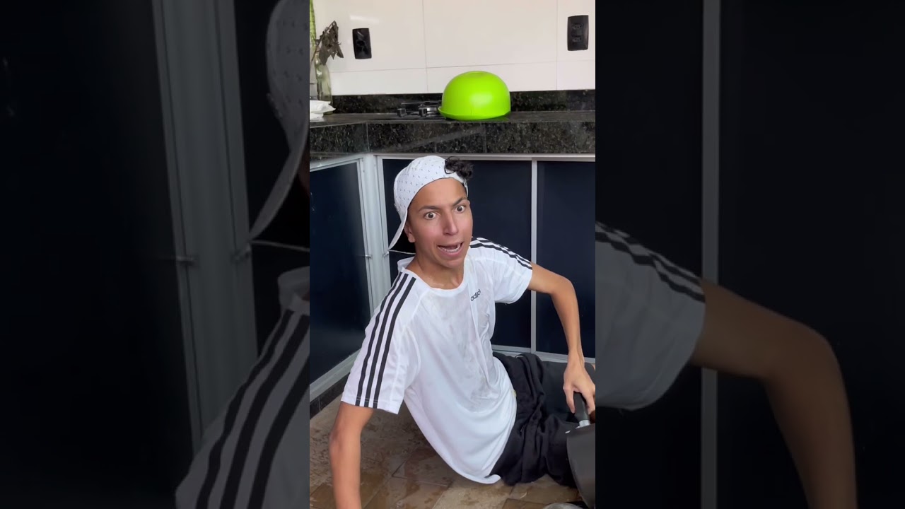 PRIMEIRA VEZ NA CASA DO SOGRO (shorts)