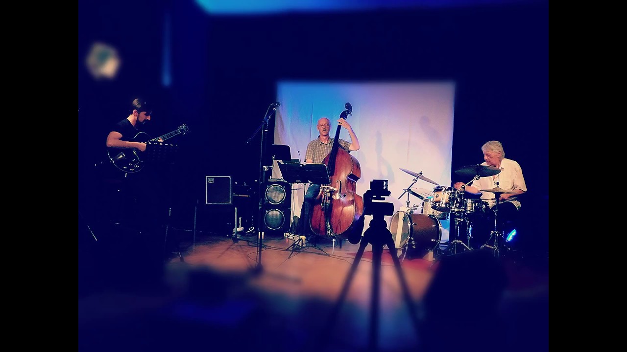 BBS Jazz Trio - Cross stick blues