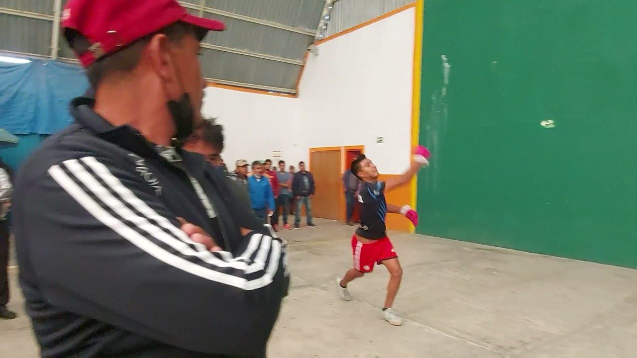 fronton pelota dura Juan Medina y Plátano vs Yegua y Chicharo en el frontón Los Aceites