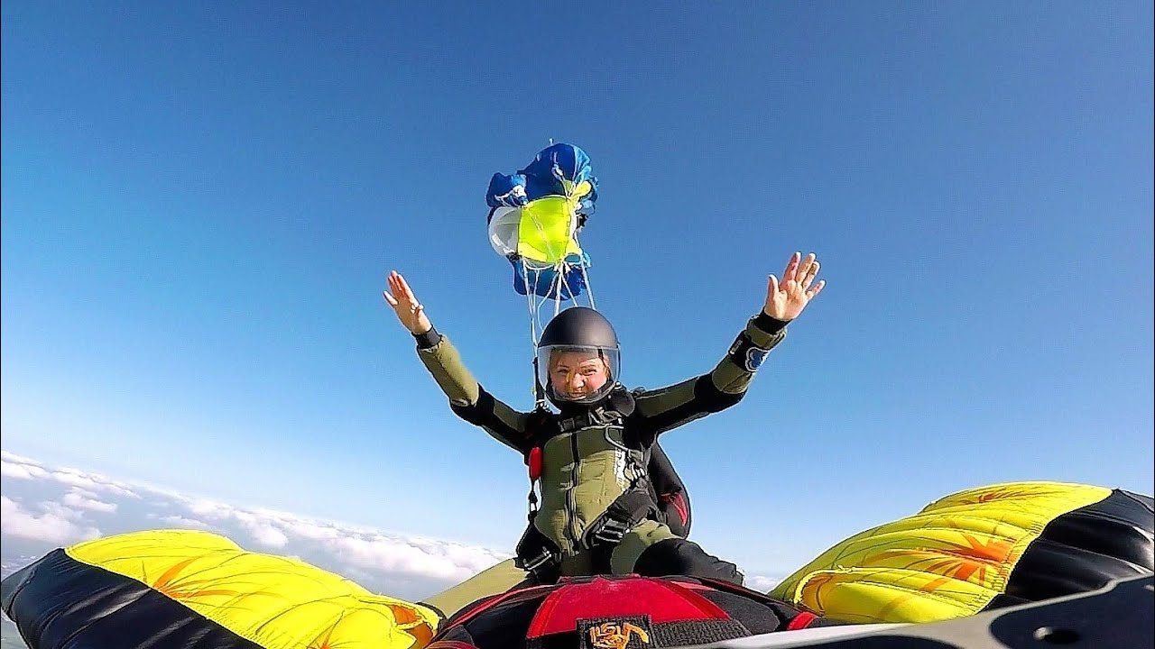 Wingsuit Rodeo at Skydive Teuge