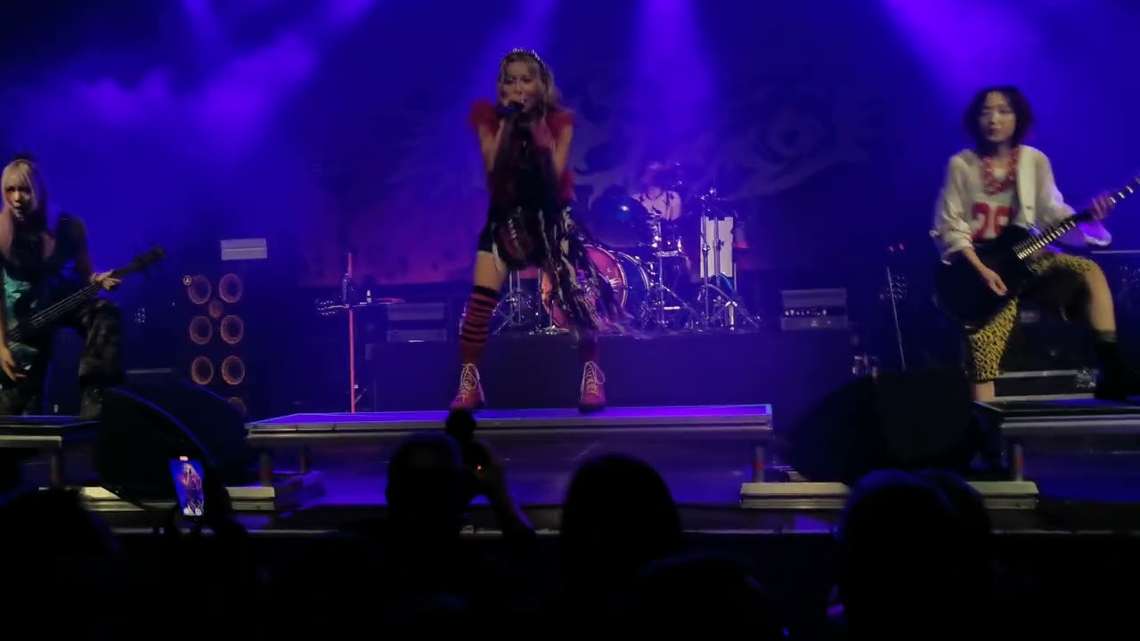 Hanabie. - Intro,OTAKU Lovely Densetsu,Warning!!,Cologne,Live Music Hall,12.11.2025 Teil 1/13