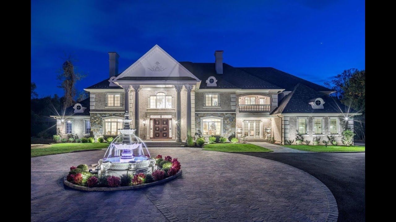 Stately Manor in Great Falls, Virginia | Sotheby's International Realty