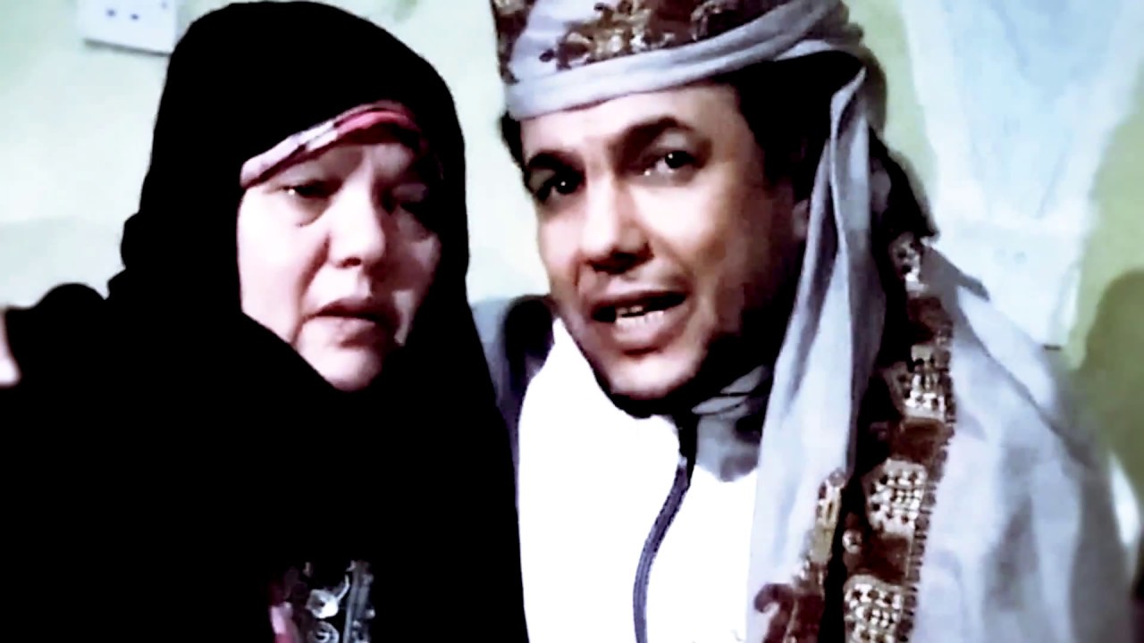 الممثل خالد الجبري ll يقبل قدم امه.. اتحداك ماتبكي.. لكل مغترب ولكل محروم من الام