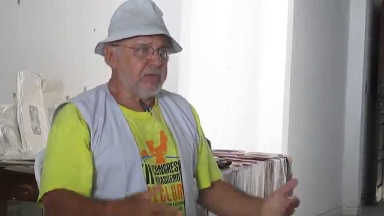 O Poeta cordelista FRANKLIN MAXADO em palestra sobre o cordel na CASA DO CORDEL
