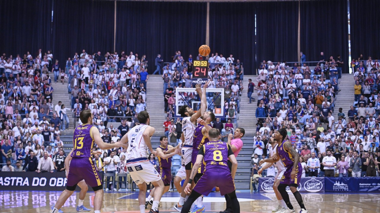 J.28 Primera FEB | Monbus Obradoiro 81 - 53 S&uacute;per Agropal Palencia