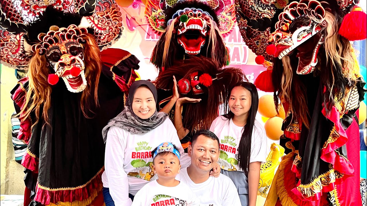KESENIAN GANONGAN DI ULANG TAHUN BARRA