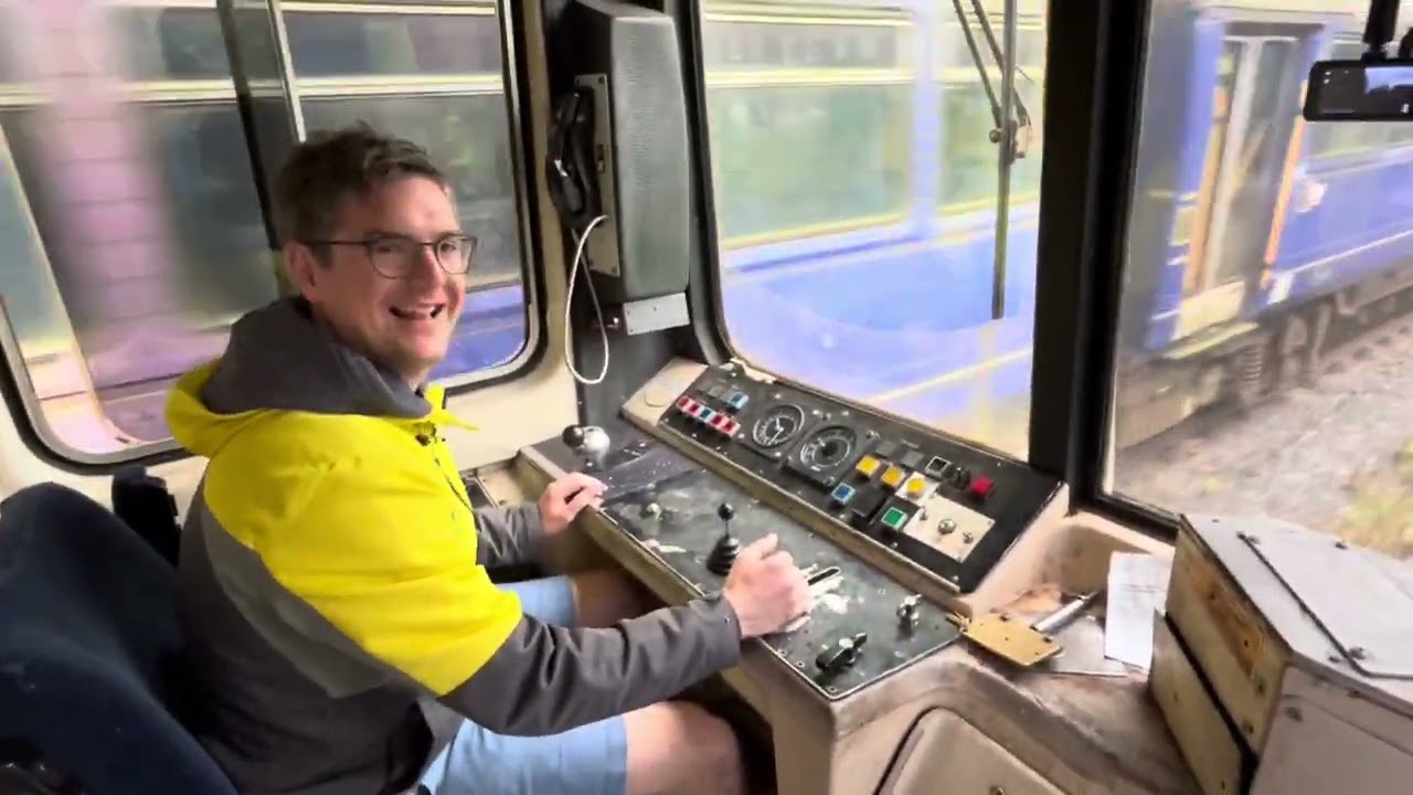 Driving a class 143 on the Wensleydale Railway - Driver Experience