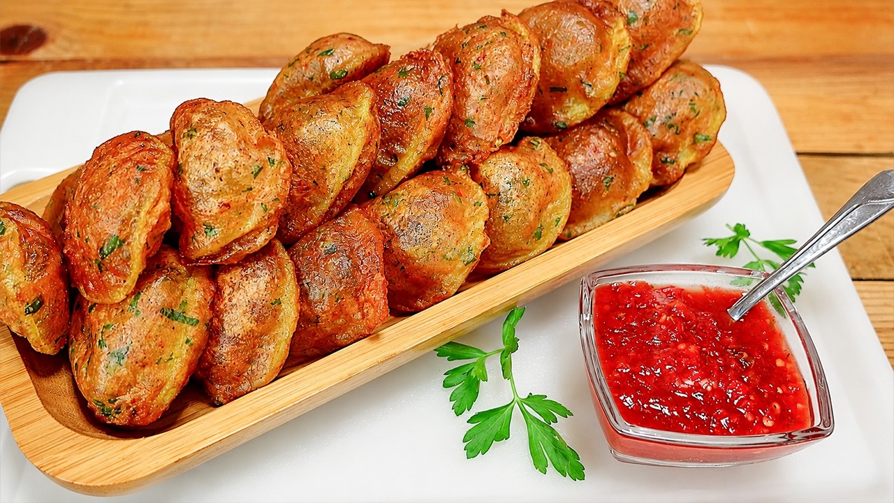 طرز تهیه پکوره کچالوی لذیذ وخوش طعم با چتنی وطنی | پکوره کچالو | Best Potato Pakora Recipe | Pakora