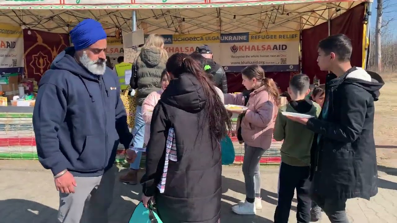 Within days of war breaking out in Ukraine last year our UK based Khalsa Aid team set up hot meals..