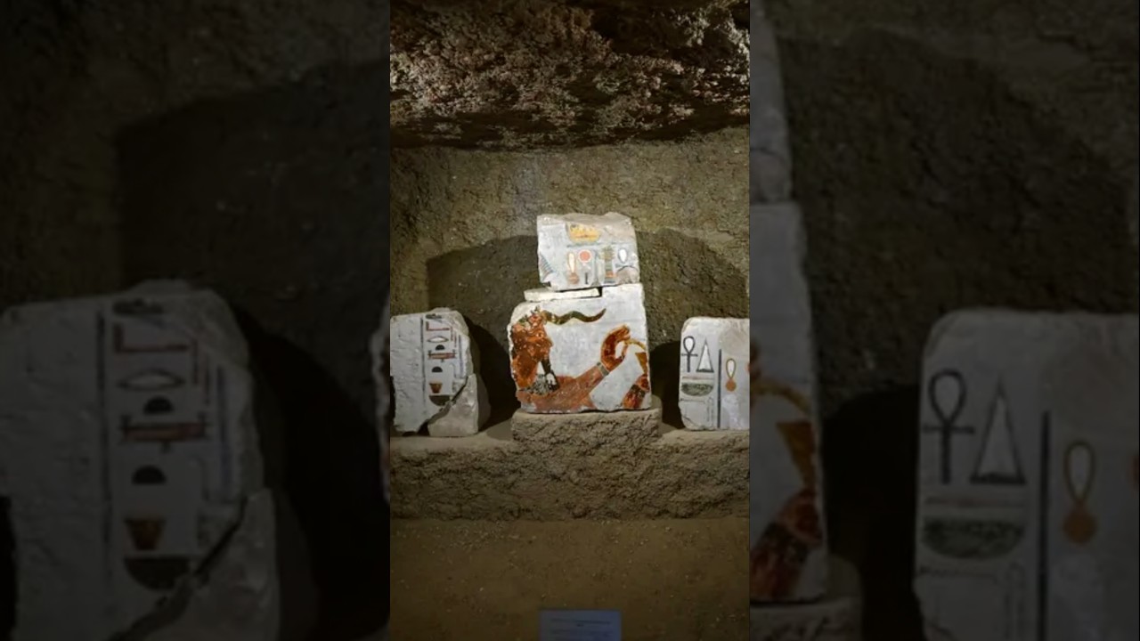 Archaeology News 12: Mysterious Tablet, Suffolk Coin Hoard & Hatshepsut Temples #historicaltidbits