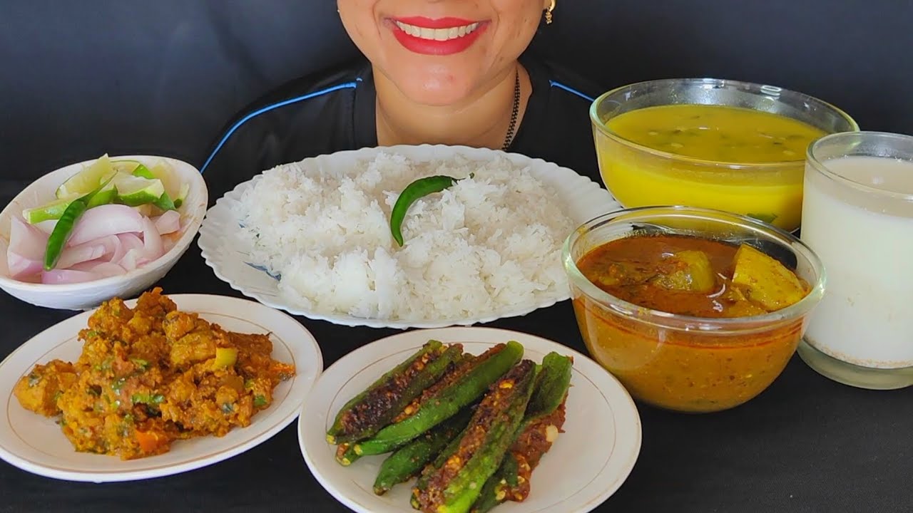 Eating Dal Chawal | Bharwa Bhindi | Aalu Parwal Curry 🍛 Soybean Masala | Chas 🤤 Asma Mukbang
