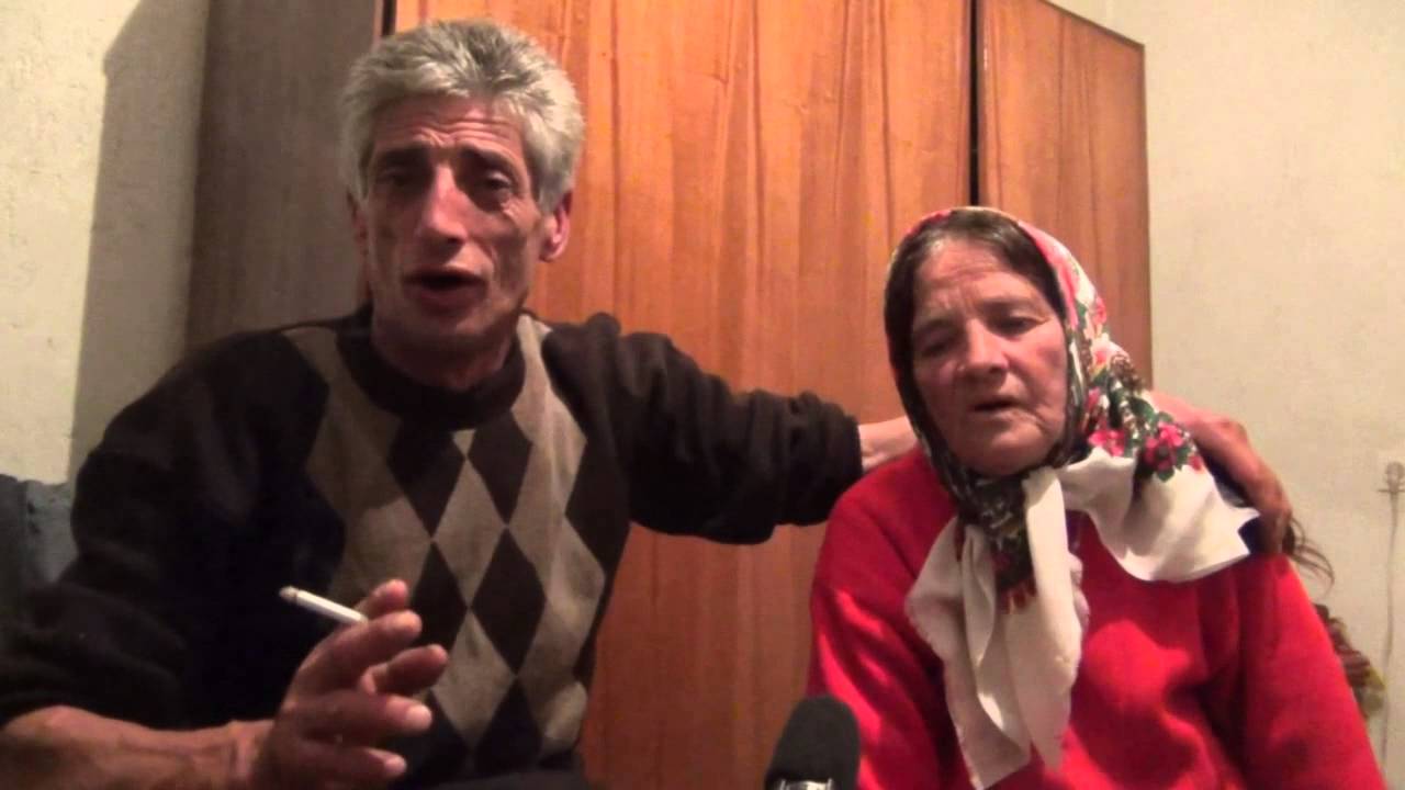 Authentic Bulgarian folk singing - Middle Rhodopes 2