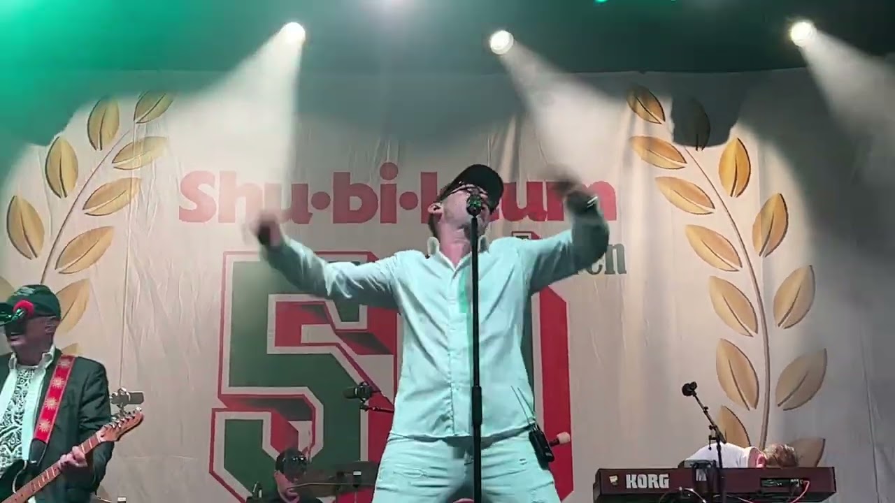 Shu-bi-dua 2.0 - Guld og grønne skove (Tivoli, København - 26.08.2023)