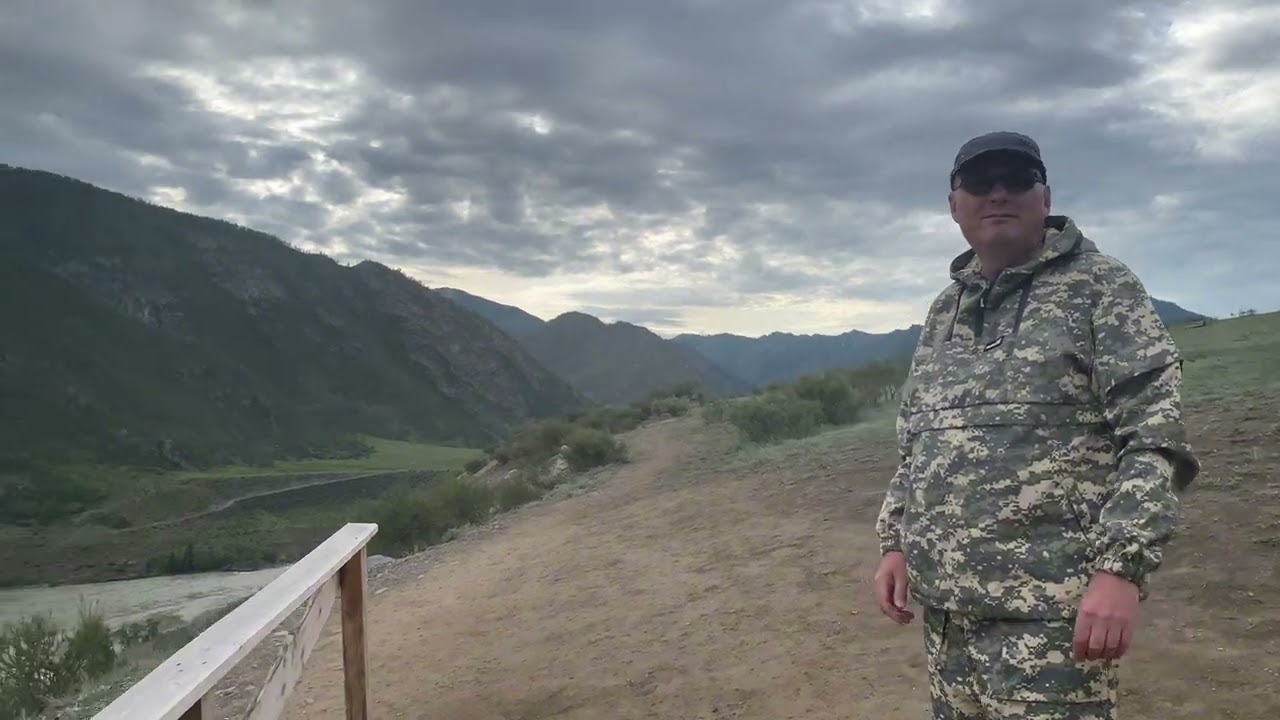 Слияние двух рек Чуи и Катуни, скальный массив Белый Бом, база Привал путника, поездка на авто