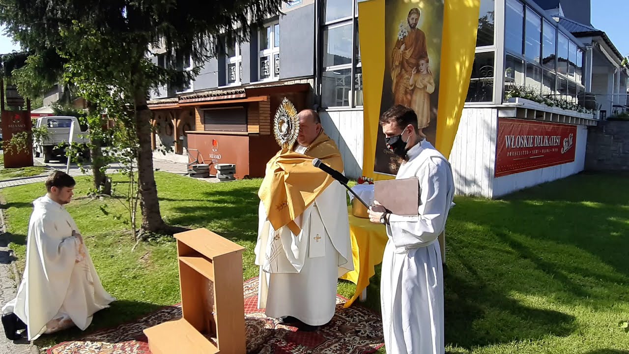 Uroczystość Bożego Ciała 3 06 2021: Procesja - I Ołtarz