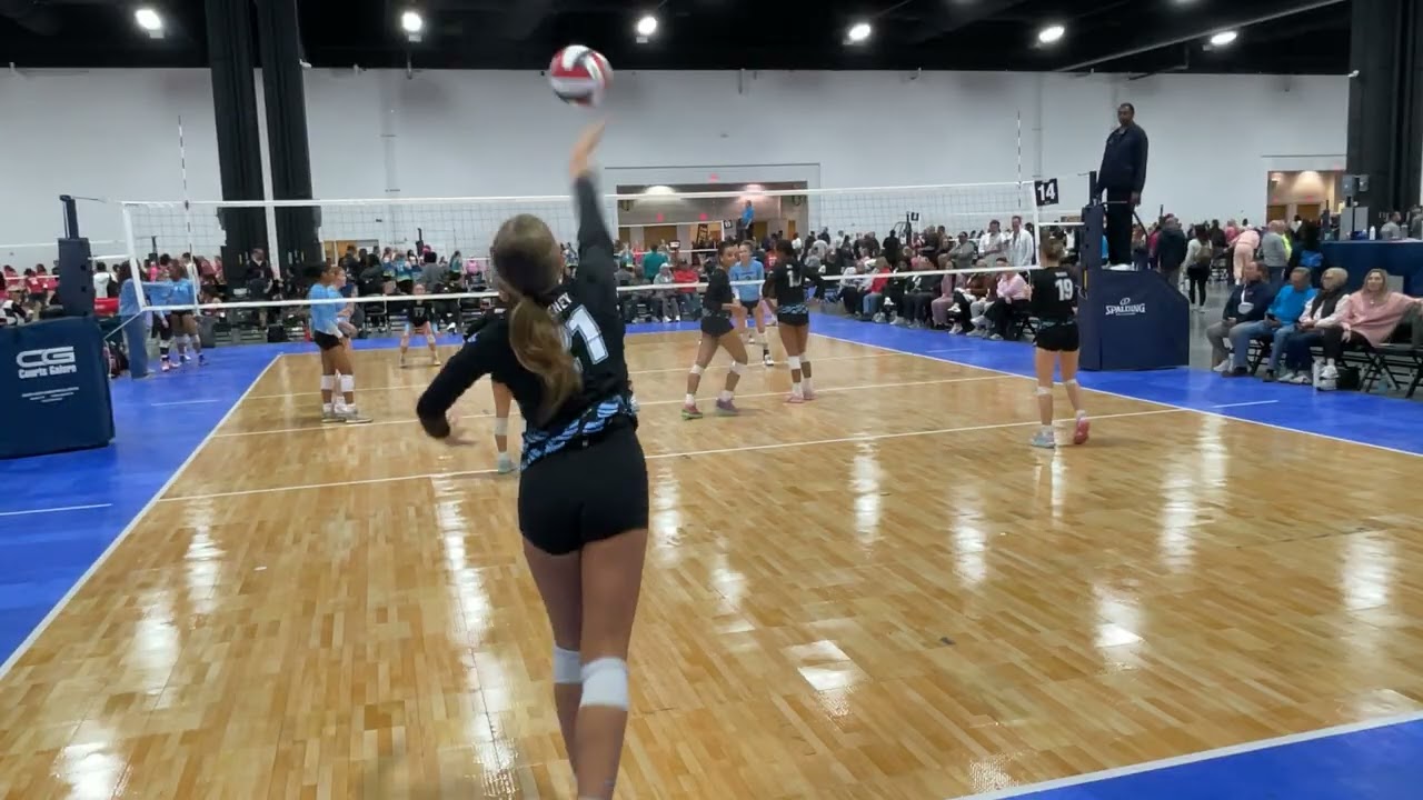 Lanier 17N v United 17 Blue