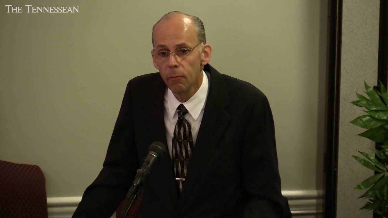 Eddie Stubbs shares personal story at Jean Shepard funeral
