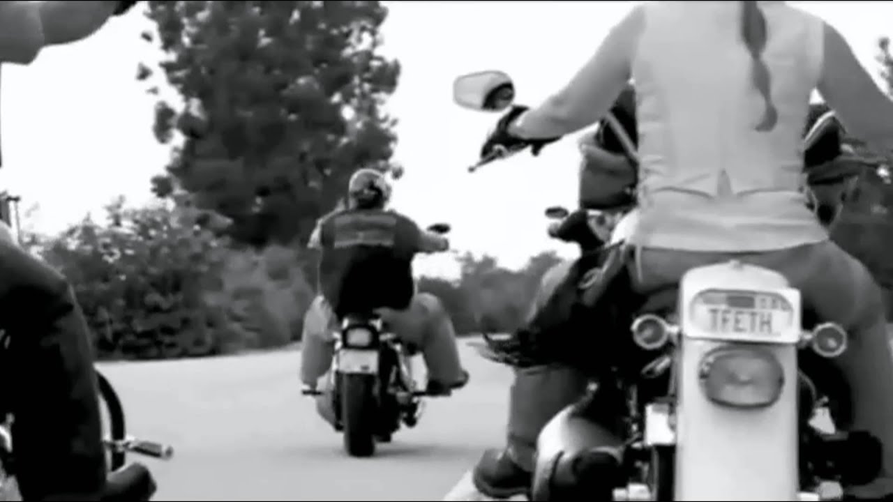 Harley Davidson w AB/CD