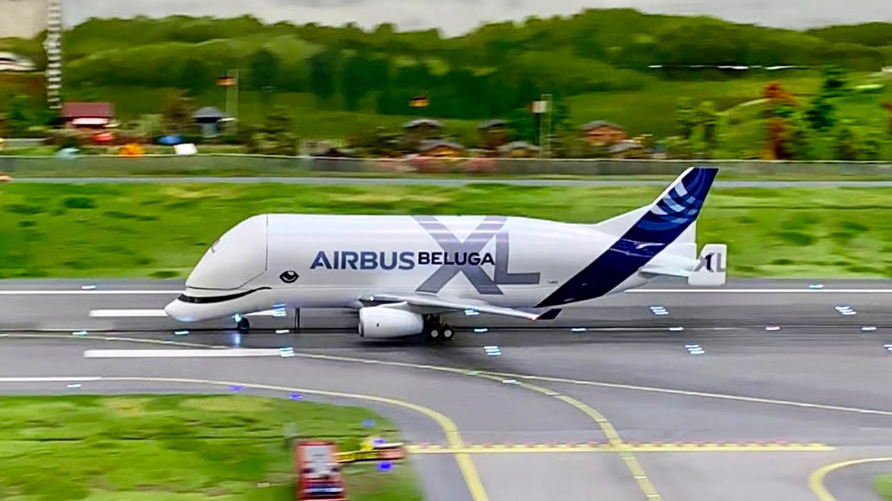Planespotting at Miniatur Wunderland Knuffingen airport 17.11.2019