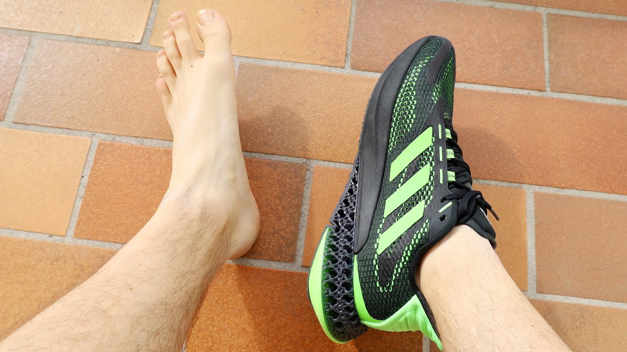 Adidas 4DFWD Pulse With Versus Without Socks Review