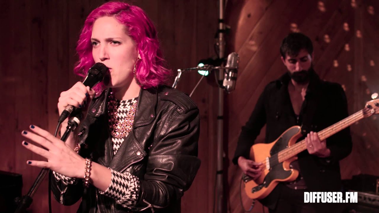 Ms Mr Performs 'Hurricane'