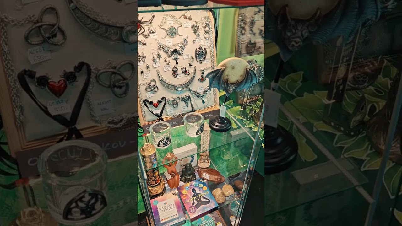 Today I took a walk along the Vltava River and stopped by Drakkaria,A true Viking-style shop.