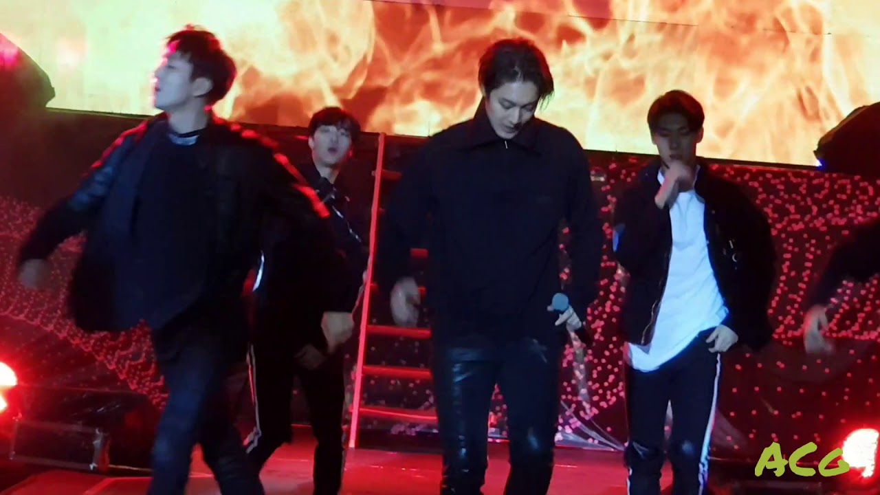 Kim Hyun Joong 김현중 (Break down)World Tour Haze In Bolivia
