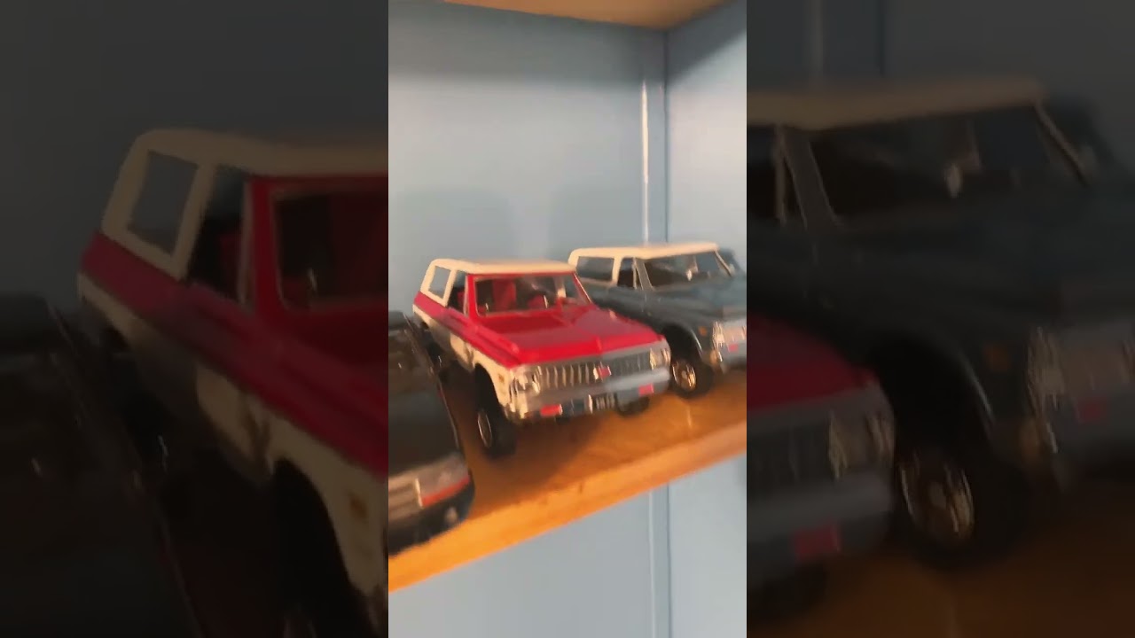 1972 Blazer & Jimmy on the shelf #shorts #blazer #jimmy #modelkits #350 #amt #modelbuilding #models